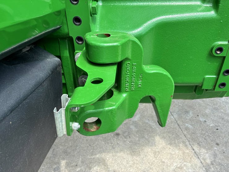 2021-john-deere-8rx-310-image-16