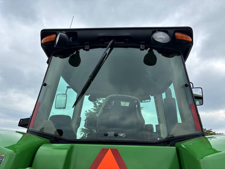 2009-john-deere-8430-image-17