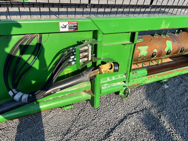 2011-john-deere-635f-image-4