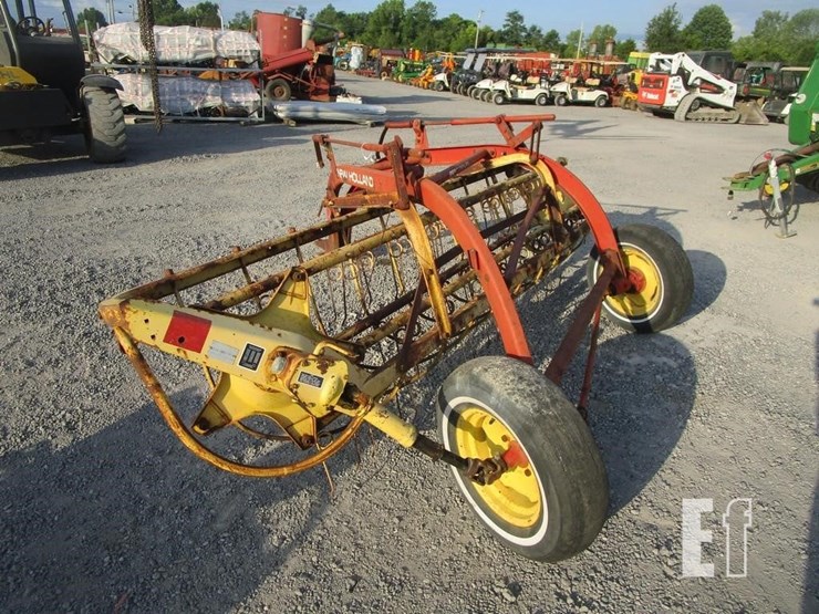 new-holland-256-image-4
