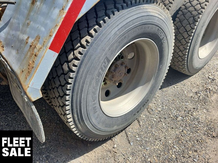 2012-western-star-4900-image-13