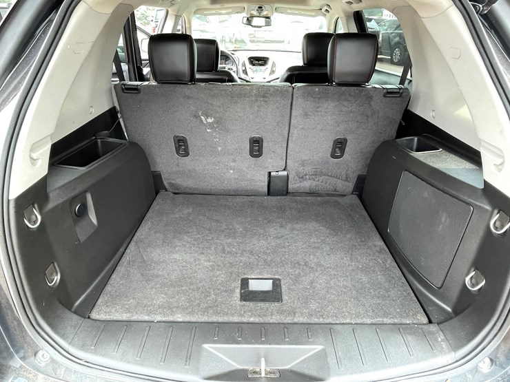 2015-gmc-terrain-slt-image-74