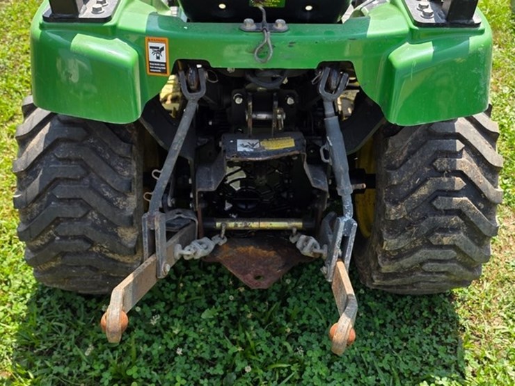 john-deere-2210-image-15