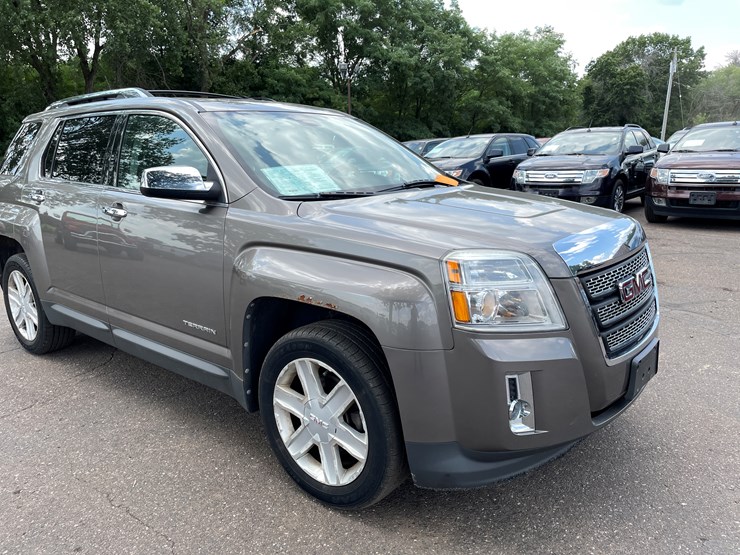 2010-gmc-terrain-slt-image-7
