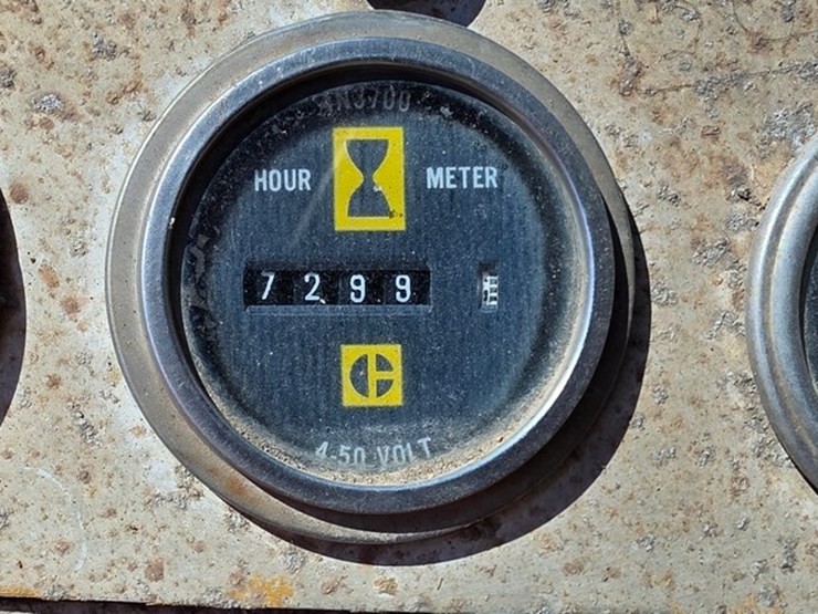 1977-caterpillar-910-image-51