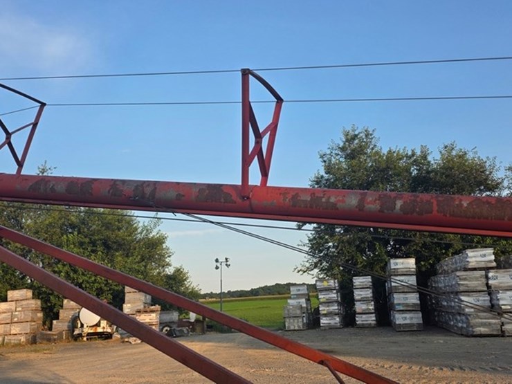 feteral-8"x60'-transport-auger-image-15