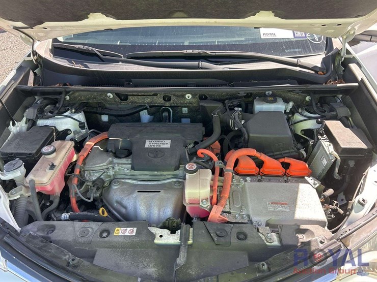 2018-toyota-rav4-image-7