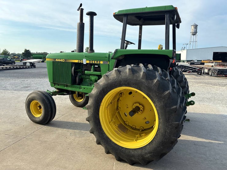 1982-john-deere-4440-image-9