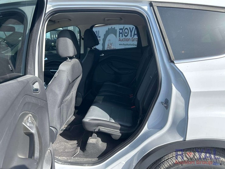 2015-ford-escape-image-20