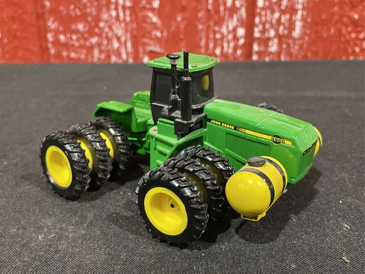 john-deere-8960-image-8