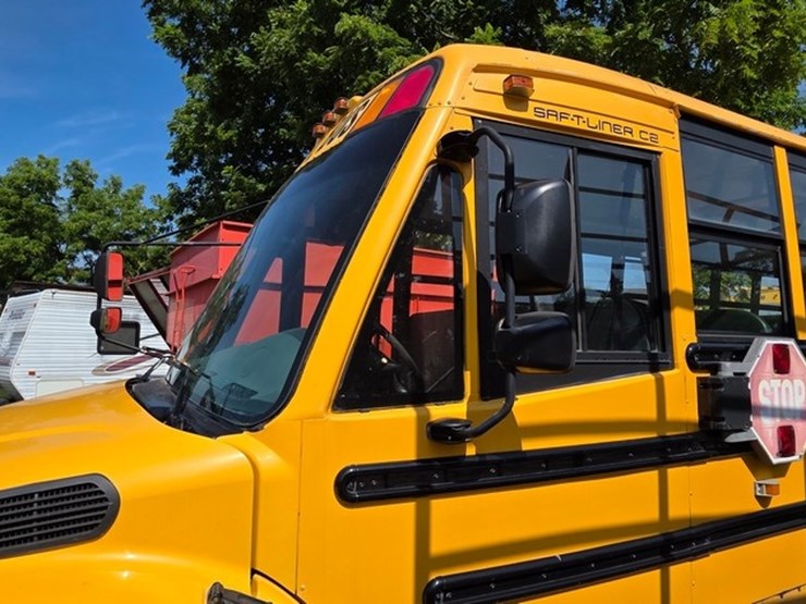 2007-freightliner-school-bus-(runs)-(title)-image-32