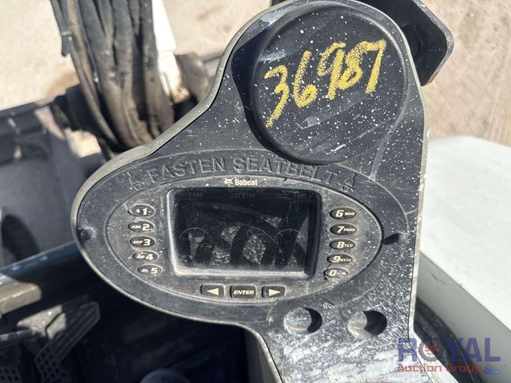2019-bobcat-e32i-image-17