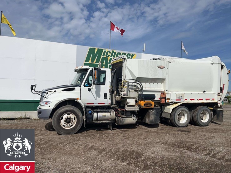 2016-international-workstar-7400-image-2