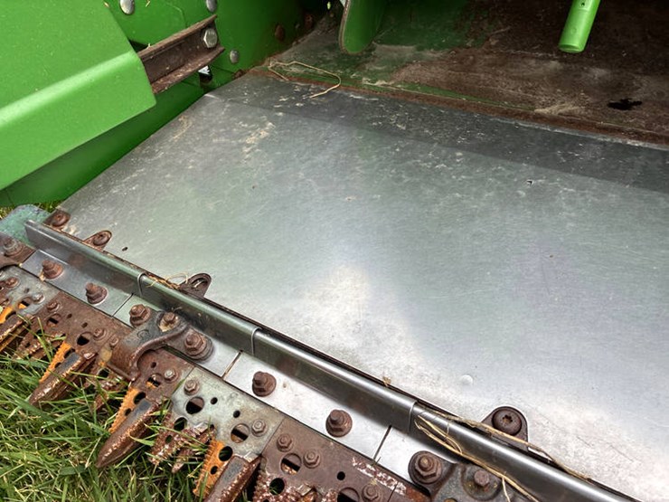 2010-john-deere-635f-image-33