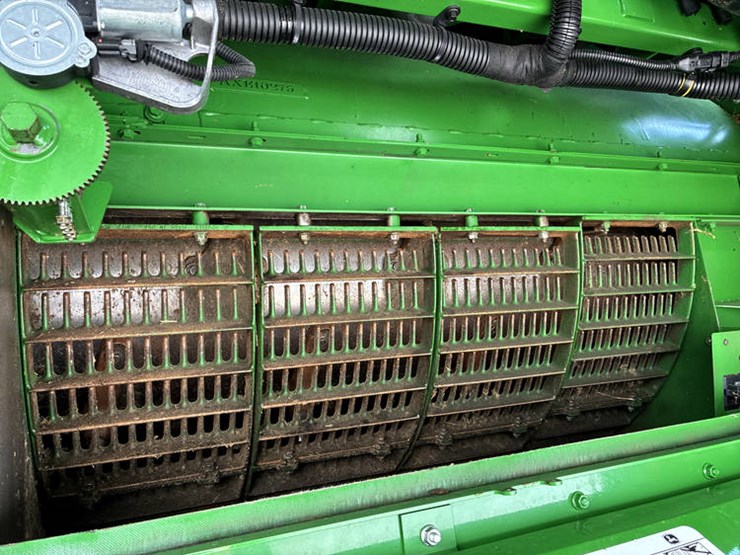 2015-john-deere-s680-image-72