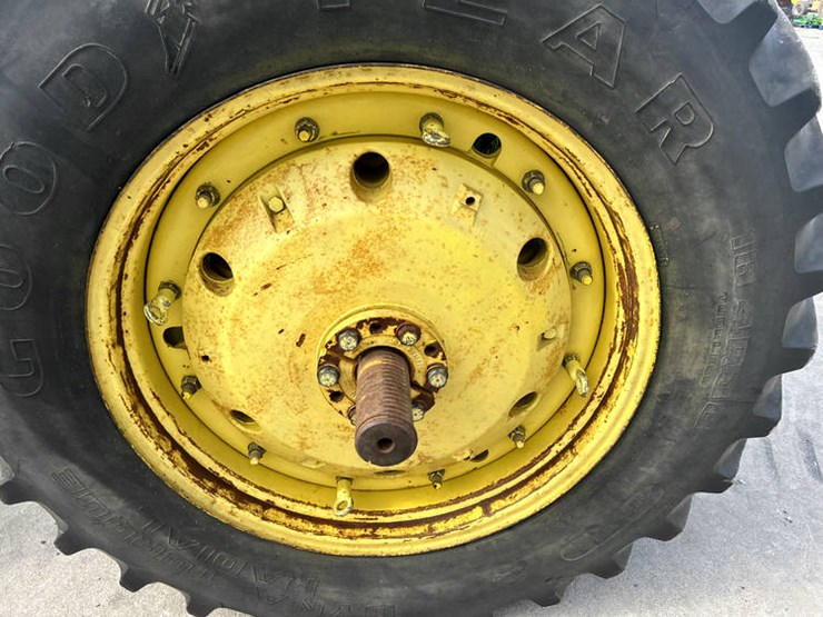 1990-john-deere-4455-image-53