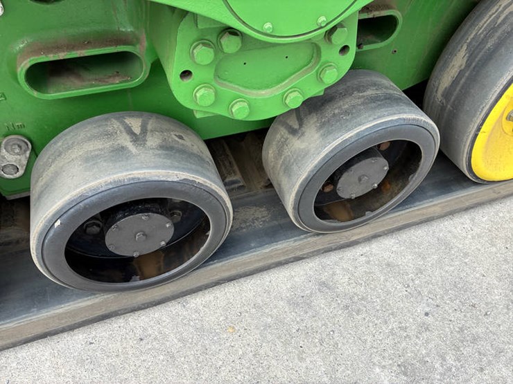 2018-john-deere-9620-image-51