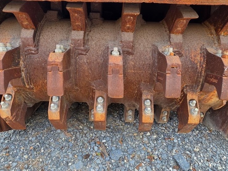 excavator-mulching-head-image-11