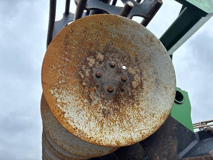 2020-john-deere-2680h-image-28