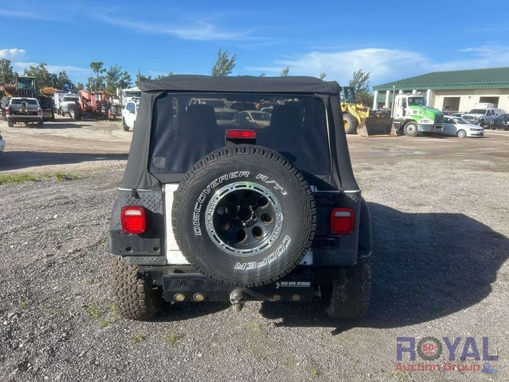 2005-jeep-wrangler-image-19