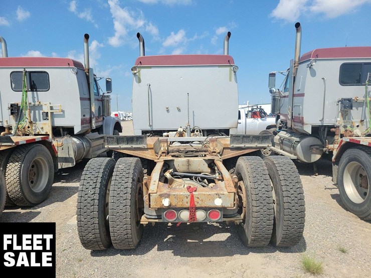 2009-western-star-4900-image-15