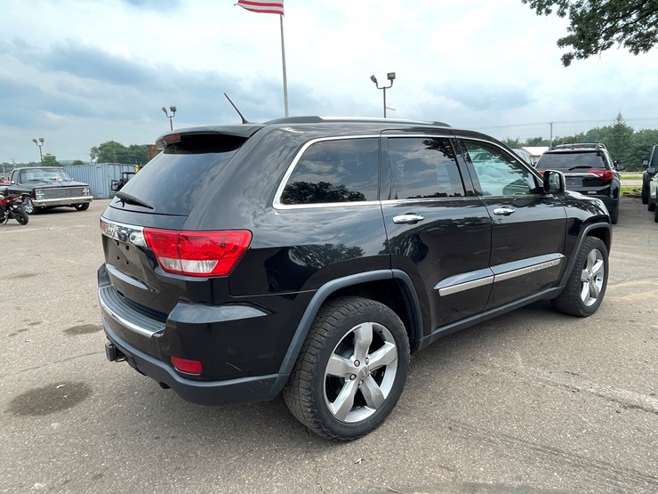 2013-jeep-grand-cherokee-image-5