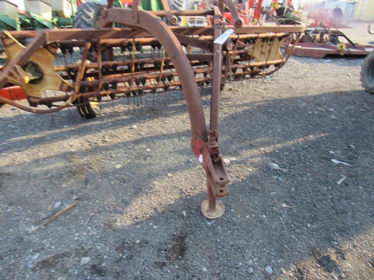 new-holland-56-image-2