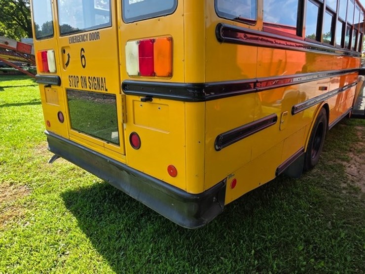 2007-freightliner-school-bus-(runs)-(title)-image-18