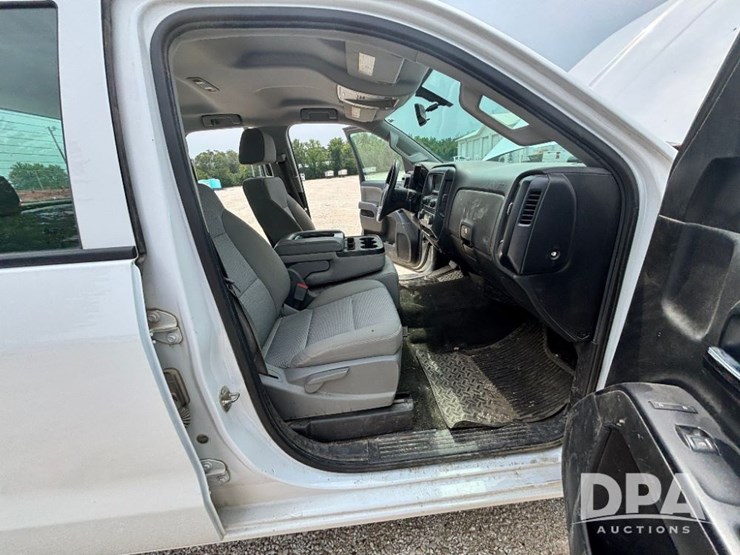 2015-chevrolet-2500hd-image-55