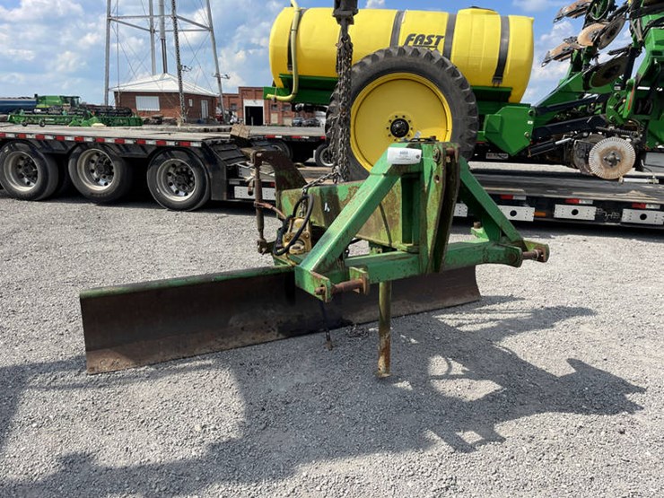 john-deere-155-image-1