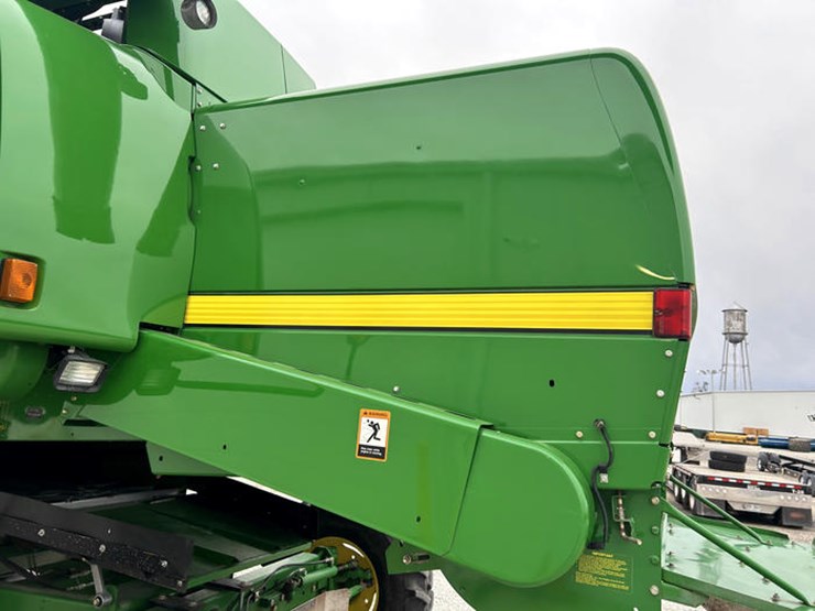 2001-john-deere-9550-image-16