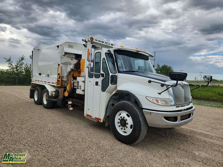 2017-international-workstar-7400-image-2