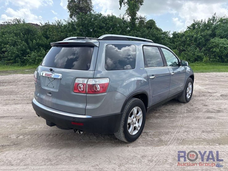 2007-gmc-acadia-image-3