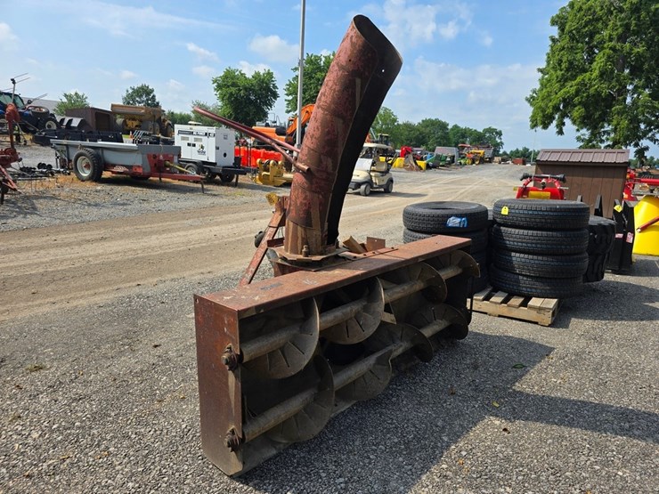 mckee-504-3pt.-snowblower-image-3