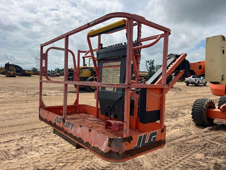 2008-jlg-450aj-image-19