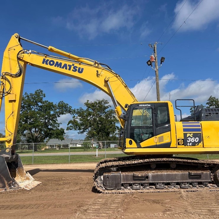 2023 KOMATSU PC360 LC-11