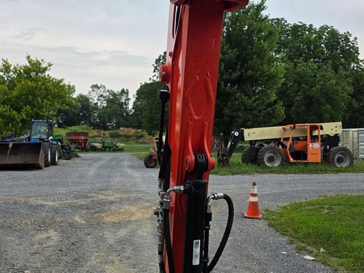 2021-kubota-kx033-4-image-37