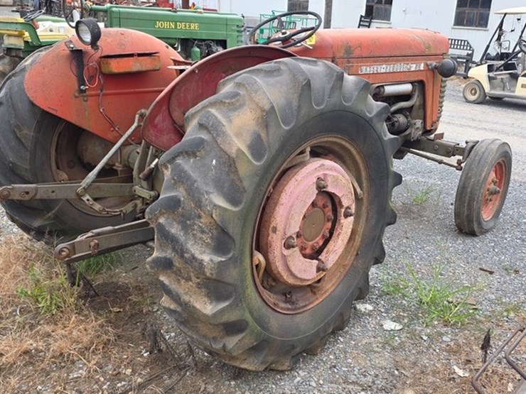 massey-ferguson-65-image-4