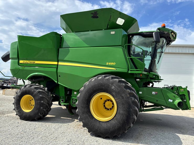 2017-john-deere-s680-image-1