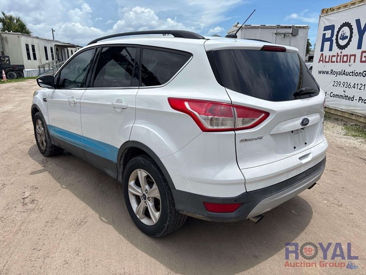 2015-ford-escape-image-4