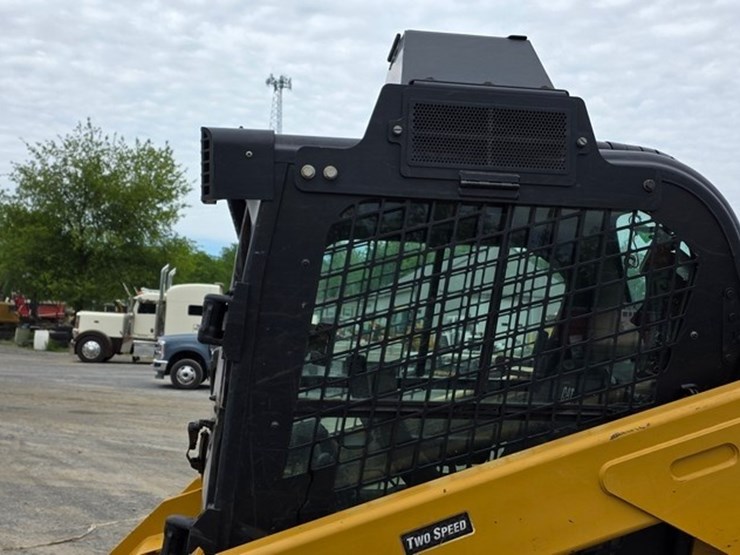 2020-caterpillar-299d3-xe-image-30