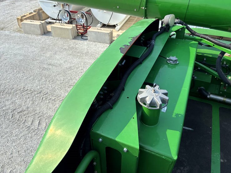 2014-john-deere-s690-image-80