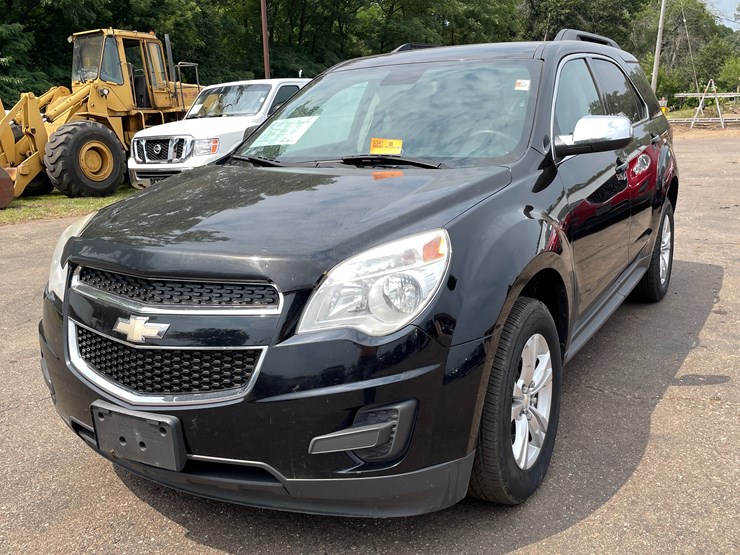 2013-chevrolet-equinox-lt-image-1
