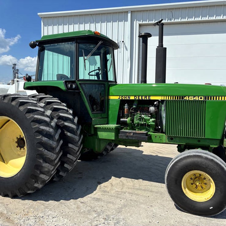 1981 JOHN DEERE 4640