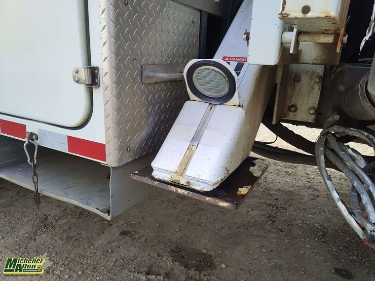 2011-international-workstar-7500-image-52
