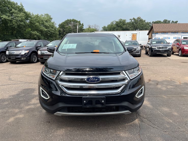 2016-ford-edge-sel-image-8