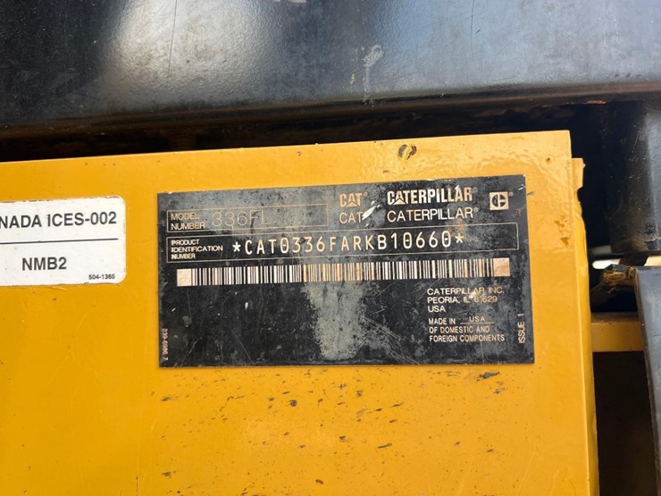 2017-caterpillar-336fl-image-15