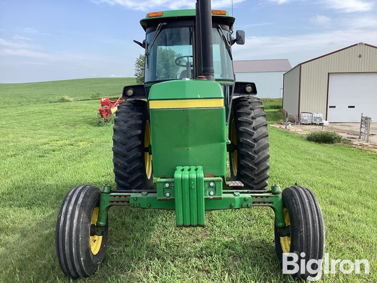 1976-john-deere-4430-image-9