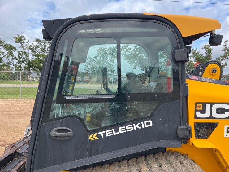 jcb-3ts-8t-image-24