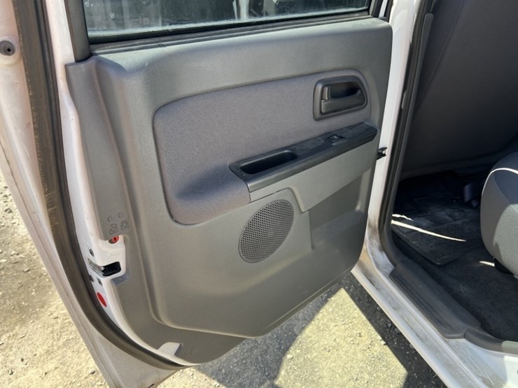 2006-chevrolet-colorado-image-21